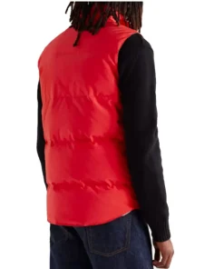 amber marshall heartland vest scaled 1 937x1093